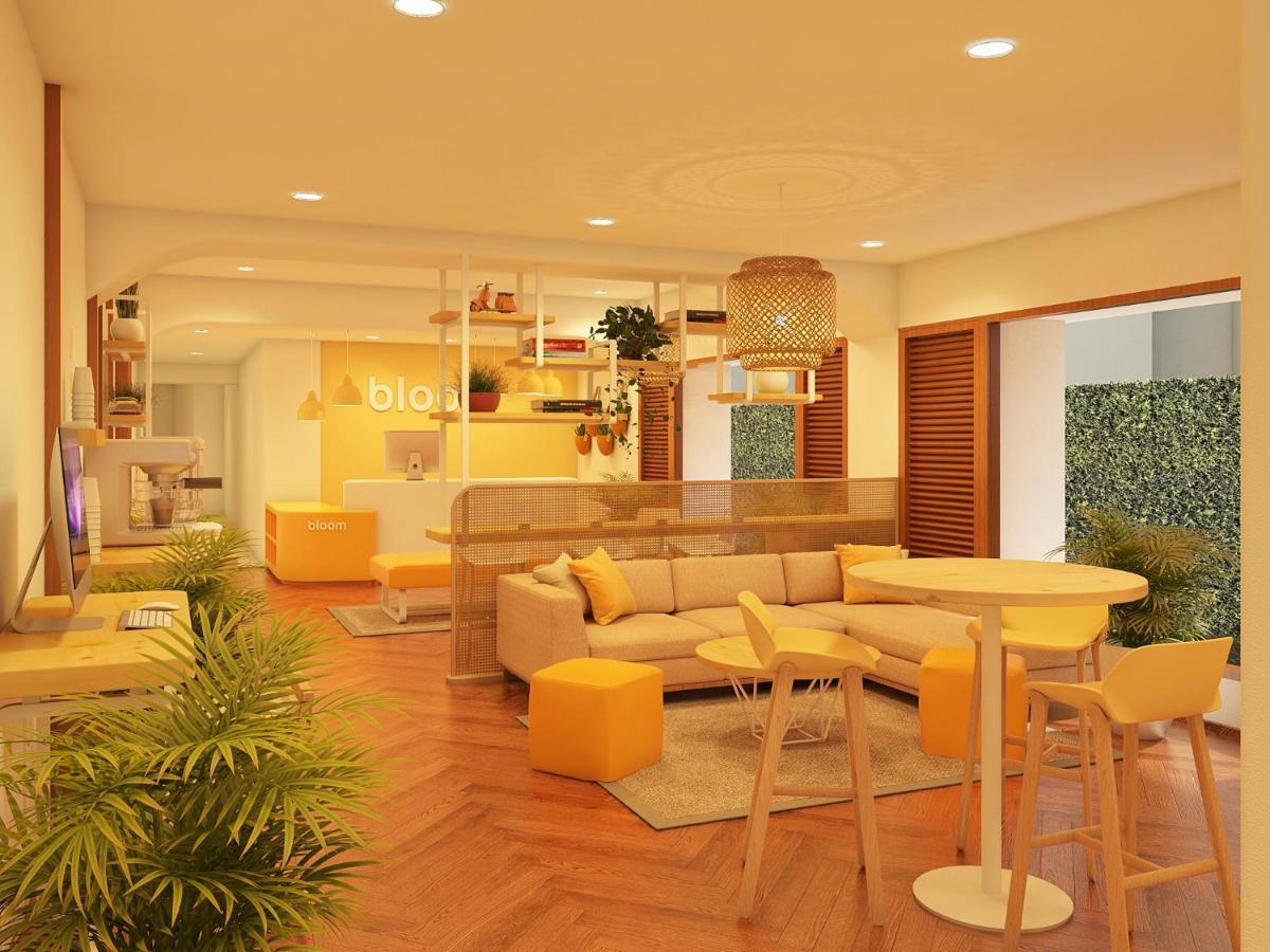 Bloom Hotel - Juhu Мумбай Екстериор снимка